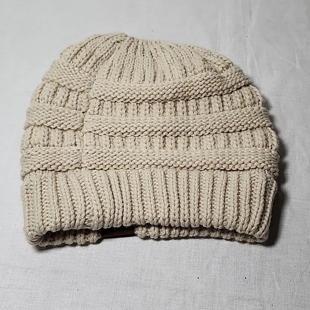 Soft and Cozy with a full range ofneutrals and beautiful